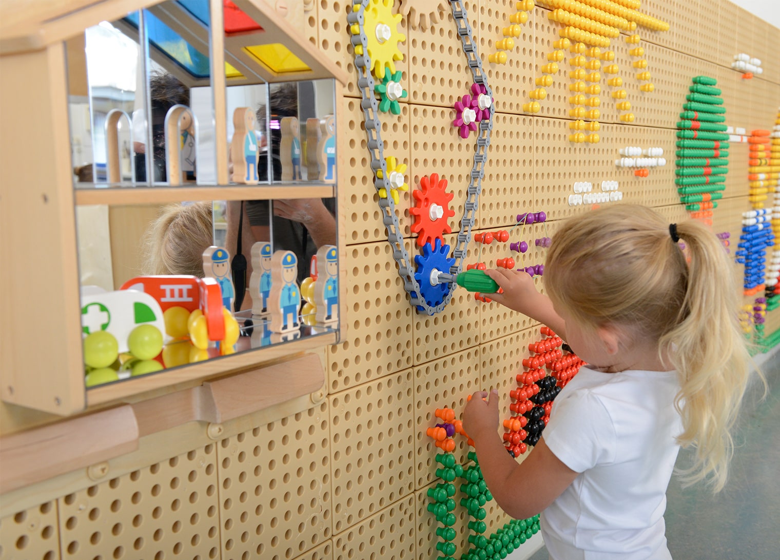 Baby World Shop -Baby World Shop 01 1520x1090 c min