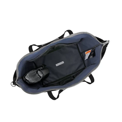 Colugo Baby Diaper Tote Bag 5 Colugo Baby Diaper Tote Bag - Image 3