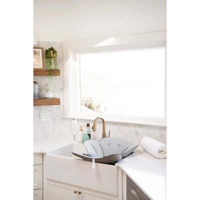 Ubbi® Ubbi Sink Bather Bathing Seat 5 Ubbi® Ubbi Sink Bather Bathing Seat - Image 3