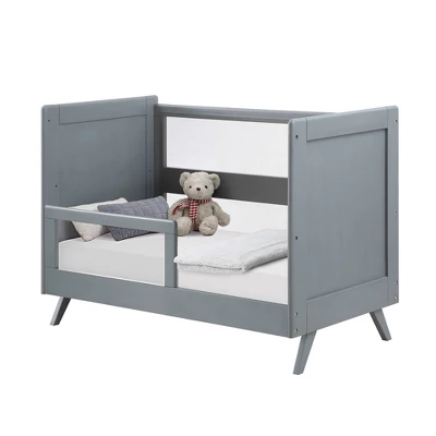 BreathableBaby Breathable Mesh Toddler Bed Conversion Kit For 3-in-1 Crib 6 BreathableBaby Breathable Mesh Toddler Bed Conversion Kit For 3-in-1 Crib - Image 4