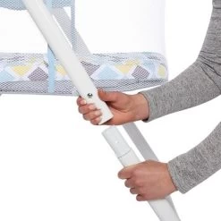 Dream On Me JPMA Certified Poppy Traveler Portable Bassinet -Baby World Shop GUEST 26e6cd6e 1096 4aa3 9626 2472d36cac65