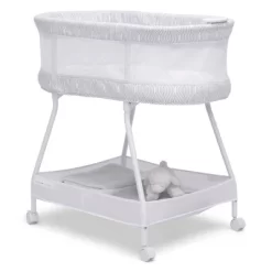 Delta Children Curve Bassinet - White And Gray -Baby World Shop GUEST 331c2e4a a17e 4ccc 9829 eeef4dc2979e