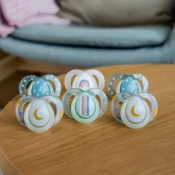 Tommee Tippee Night Pacifier 6-18m - White And Gray - 6pk -Baby World Shop GUEST 40cd0b4f 141a 44af 85ba b4c3fa2b2b42