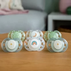 Tommee Tippee Night Pacifier 18-36m - White And Gray - 6pk 10 Tommee Tippee Night Pacifier 18-36m - White And Gray - 6pk -Baby World Shop GUEST 4208d626 9549 44de a7bd 96531a5f7f72