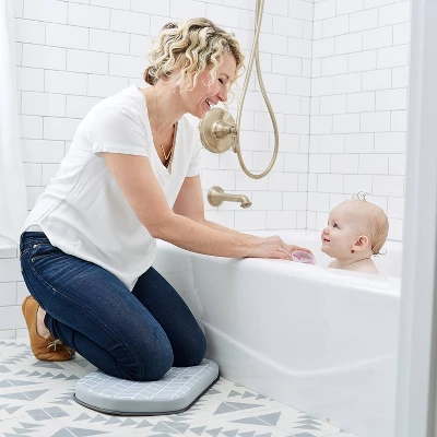 Puj Baby Bath Kneeler - Gray 4 Puj Baby Bath Kneeler - Gray - Image 2