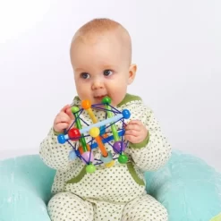 Manhattan Toy Skwish Color Burst Rattle And Teether Grasping Activity Toy (Un-boxed)
