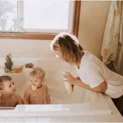 Babo Botanicals Moisturizing 2-in-1 Oatmilk & Calendula Baby Shampoo & Wash - 16 Fl Oz -Baby World Shop GUEST 97874e3c 7f98 4271 9a58 9c52bcf1df5c