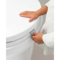 Skip Hop Easy Store Toilet Trainer -Baby World Shop GUEST ad539c0c 4c03 4368 9ffc 730e03c4898a