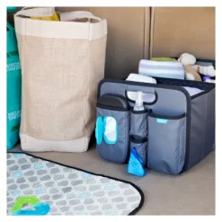 Munchkin Brica Out-N-About Trunk Organizer & Changing Station -Baby World Shop GUEST b56cb1c7 285a 48d0 99ea 5ed6c1272c93