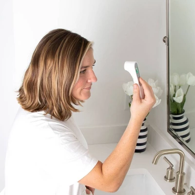 Advantus Non-Contact Infrared Thermometer 3 Advantus Non-Contact Infrared Thermometer