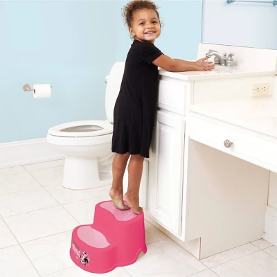 Disney Minnie Mouse 2-Tier Step Stool 7 Disney Minnie Mouse 2-Tier Step Stool - Image 5