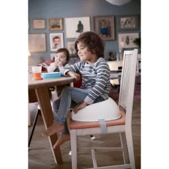 Babybjorn BABYBJÖRN Booster Seat - White 8 Babybjorn BABYBJÖRN Booster Seat - White -Baby World Shop GUEST fad79436 8446 495a b60d 1d95ea0a1cb8