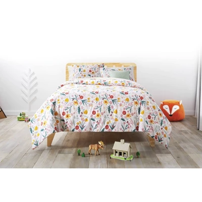 Floral Garden Cotton Kids' Comforter Set - Pillowfort™ 6 Floral Garden Cotton Kids' Comforter Set - Pillowfort™ - Image 4